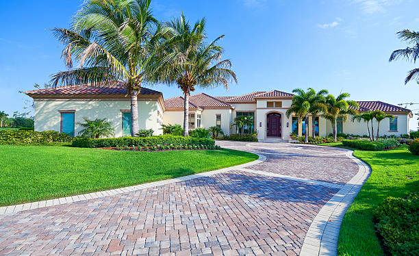 Best Brick Driveway Pavers  in Rossmoyne, OH